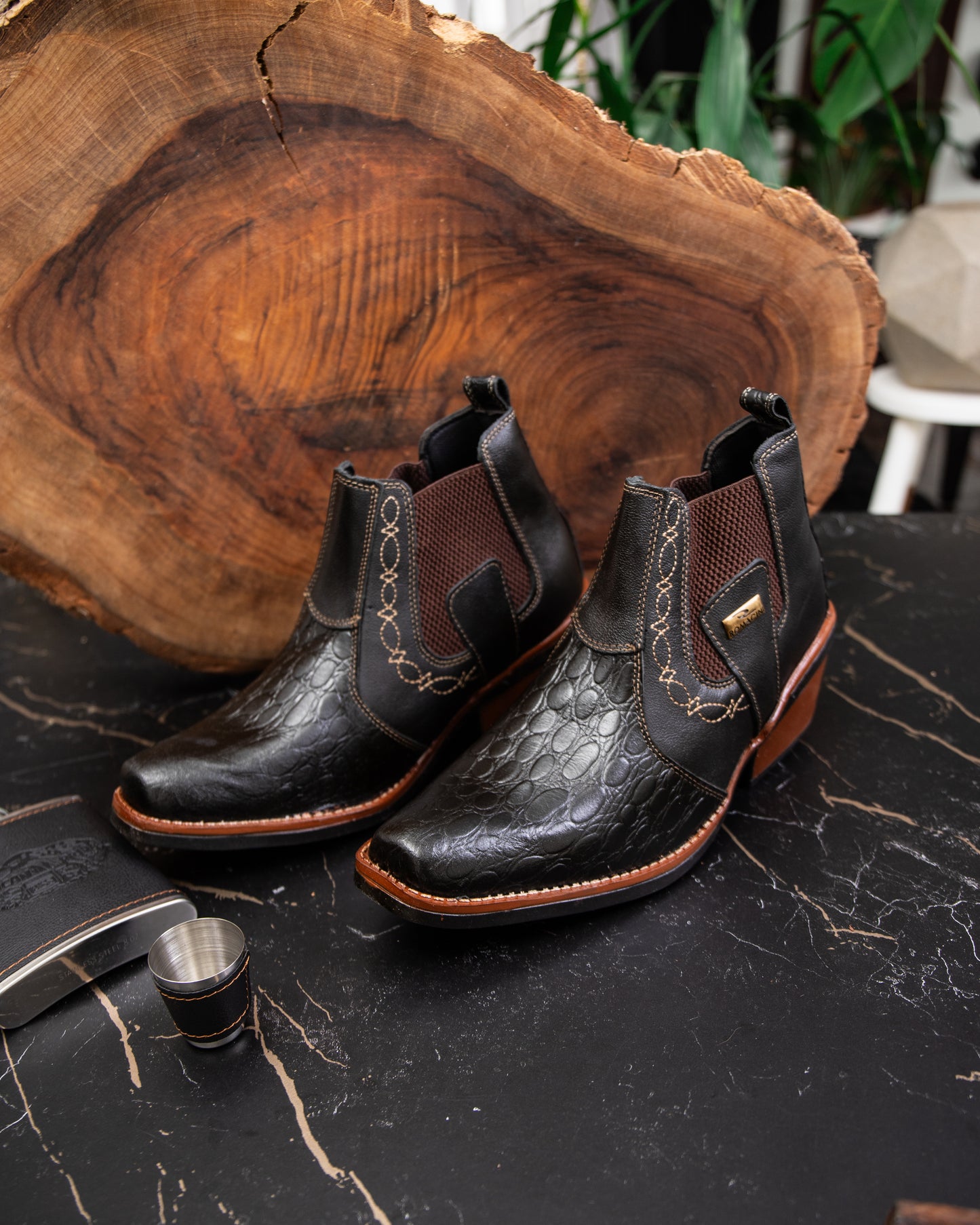 Bota Royale